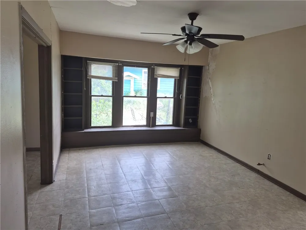 202 Gregory Street Gregory, TX 78359