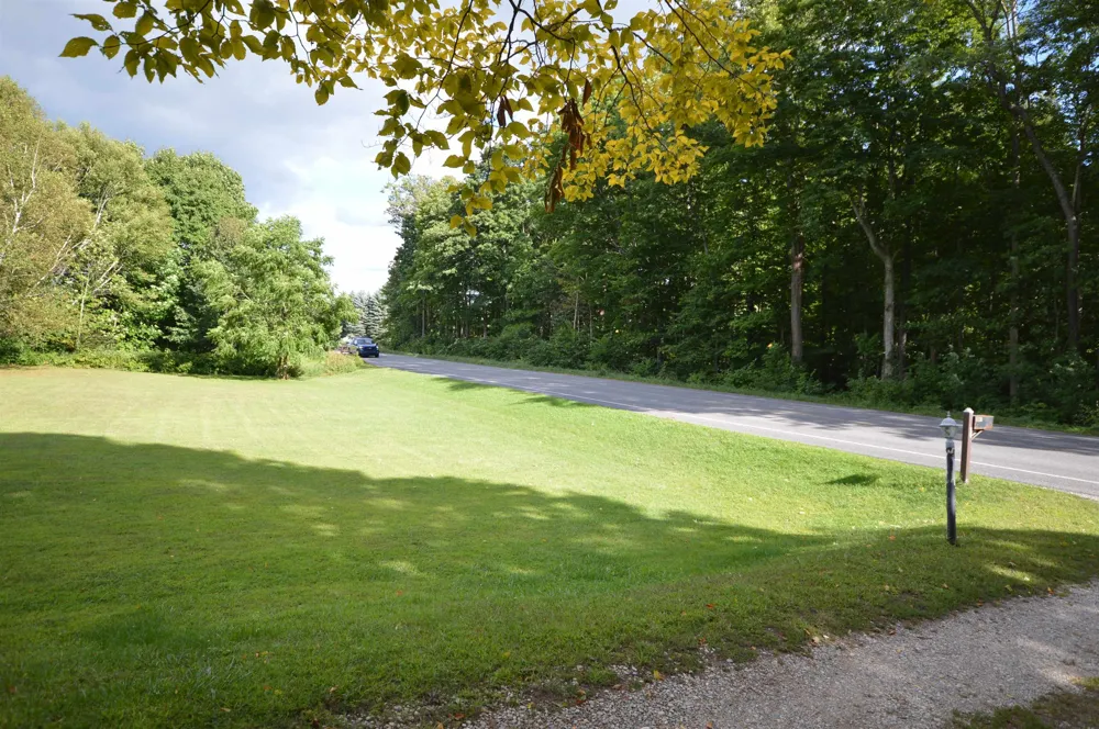 6830 Youker Road Green Lake Township, MI 49637