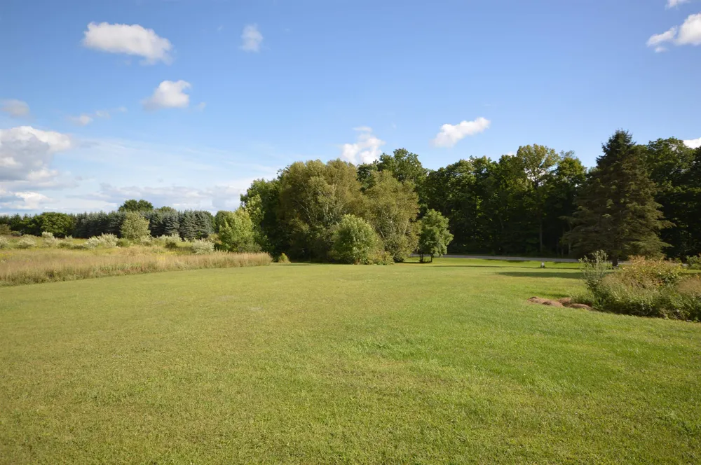 6830 Youker Road Green Lake Township, MI 49637