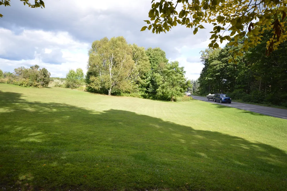 6830 Youker Road Green Lake Township, MI 49637