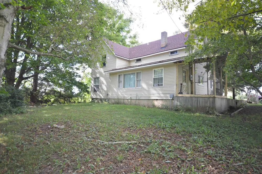 6830 Youker Road Green Lake Township, MI 49637