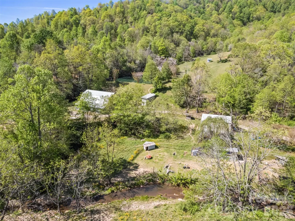 1372 Sand Branch Road Black Mountain, NC 28711