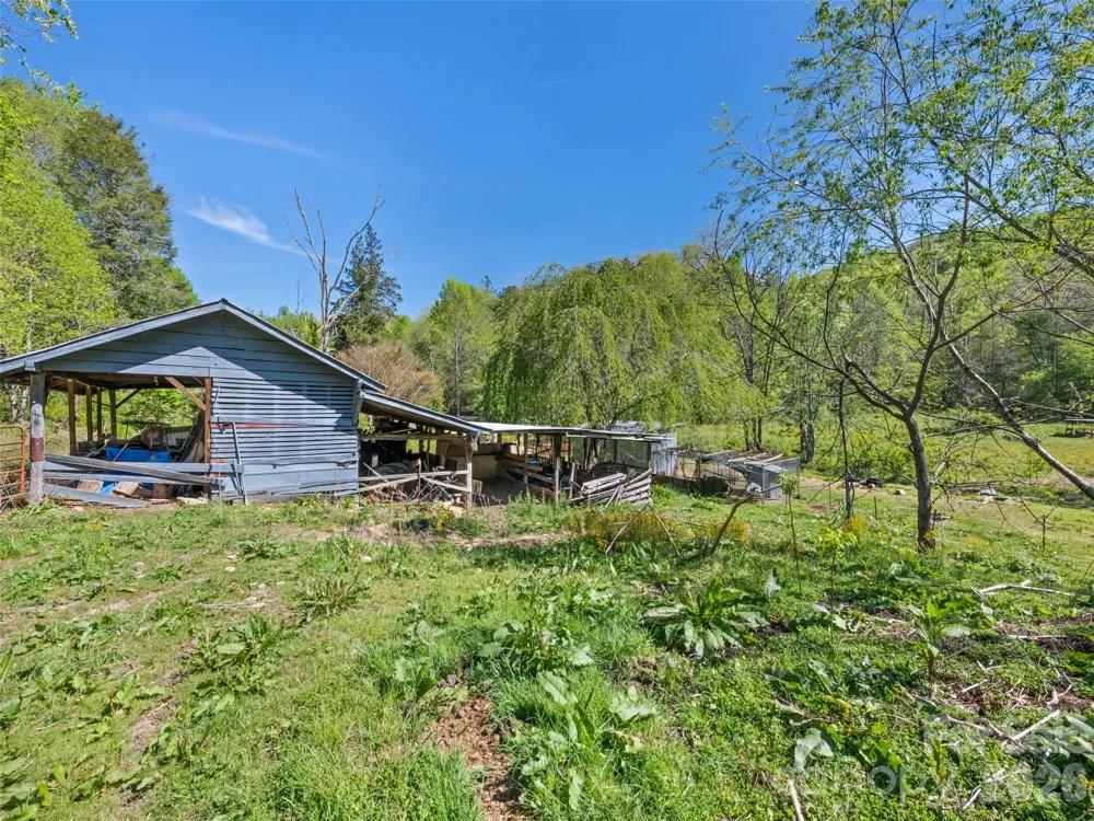 1372 Sand Branch Road Black Mountain, NC 28711