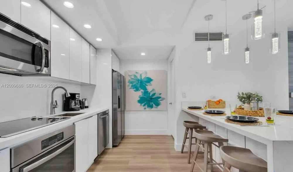 2602 E Hallandale Beach Blvd #R506 Hallandale Beach, FL 33009