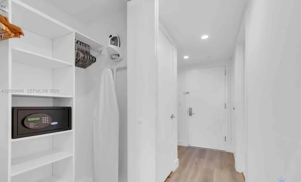 2602 E Hallandale Beach Blvd #R506 Hallandale Beach, FL 33009
