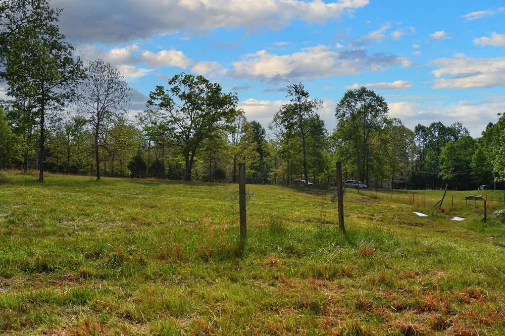 607 Monteagle Falls Rd Monteagle, TN 37356