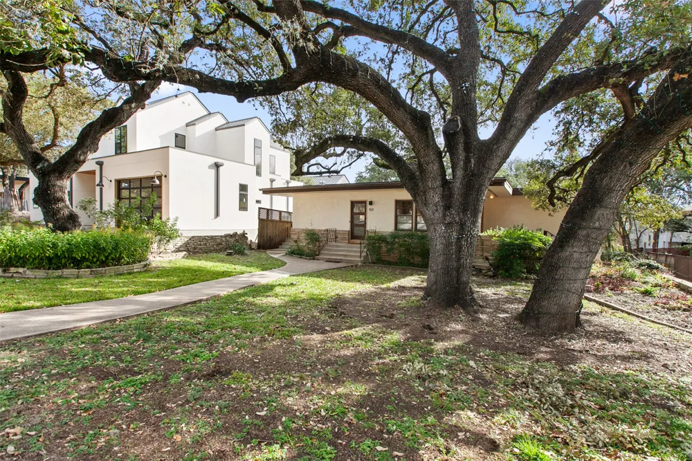 1511 Chelsea Lane Austin, TX 78704
