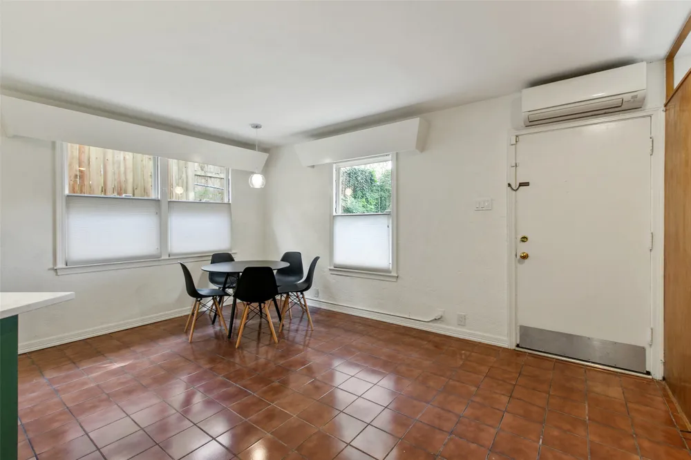 1511 Chelsea Lane Austin, TX 78704