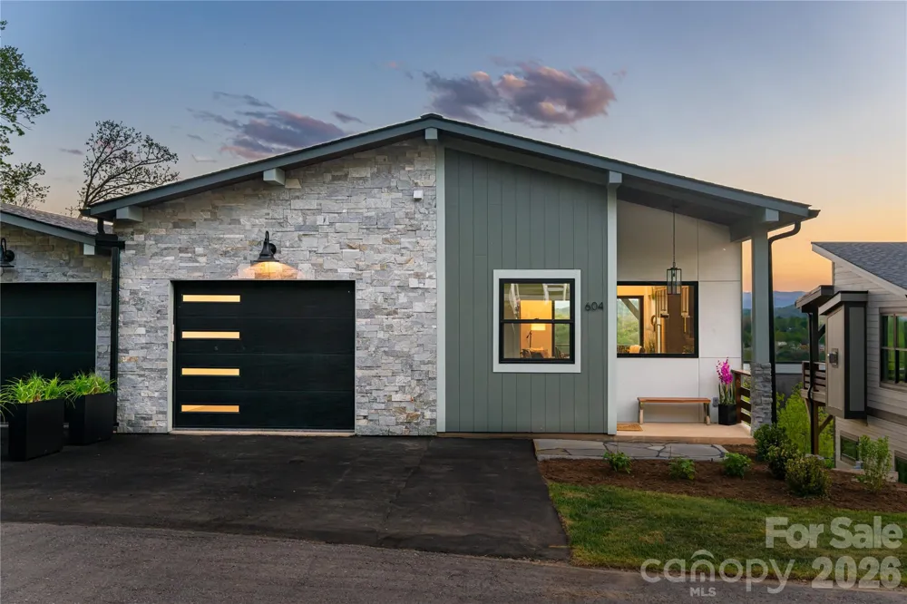 604 Storybook Villas Trail Asheville, NC 28804