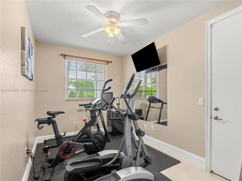 14857 SW 38th St Davie, FL 33331