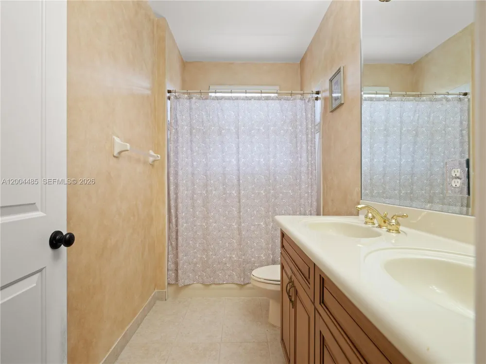 14857 SW 38th St Davie, FL 33331