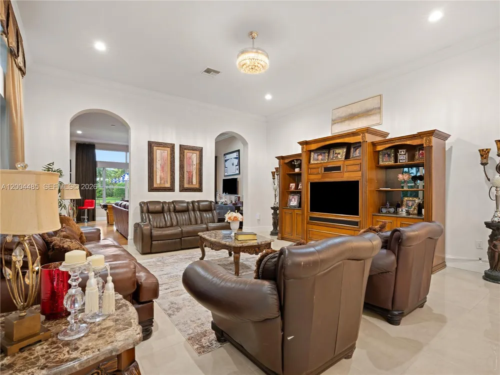 14857 SW 38th St Davie, FL 33331