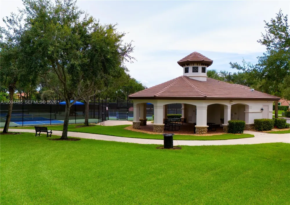 14857 SW 38th St Davie, FL 33331