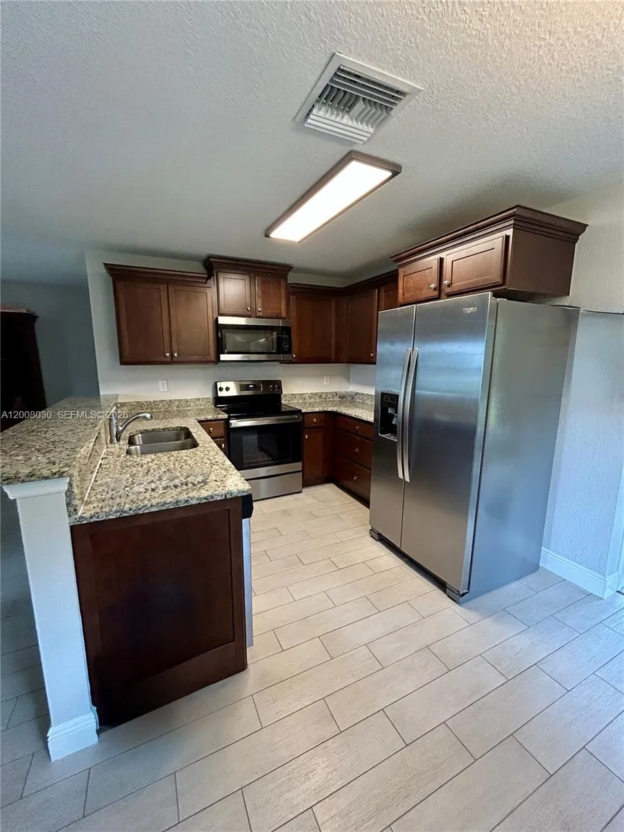 358 Lime Rd NW Lake Placid, FL 33852