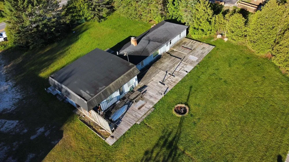 4472 Crescent Beach Road Onekama, MI 49675