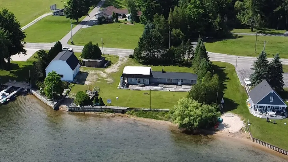 4472 Crescent Beach Road Onekama, MI 49675