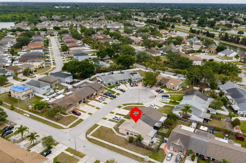 1720 OAK BRANCH COURT Brandon, FL 33511