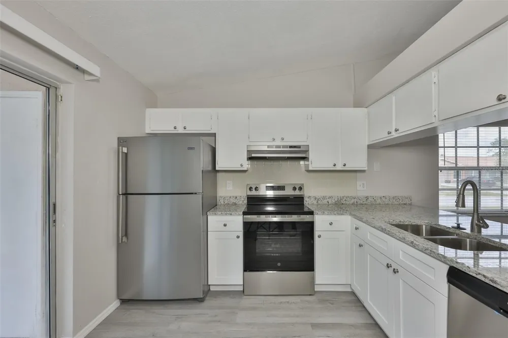 1720 OAK BRANCH COURT Brandon, FL 33511