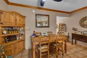 3050 NE 48th Ct #405 Lighthouse Point, FL 33064