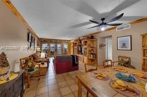 3050 NE 48th Ct #405 Lighthouse Point, FL 33064