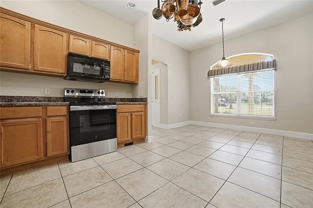4141 COUNTY ROAD 121D Wildwood, FL 34785