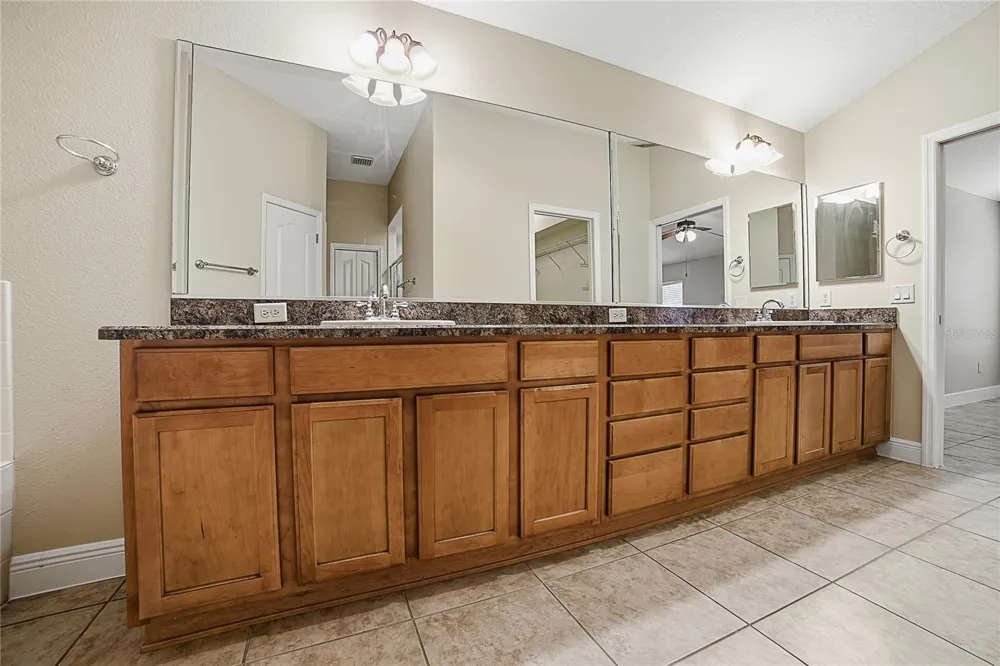 4141 COUNTY ROAD 121D Wildwood, FL 34785