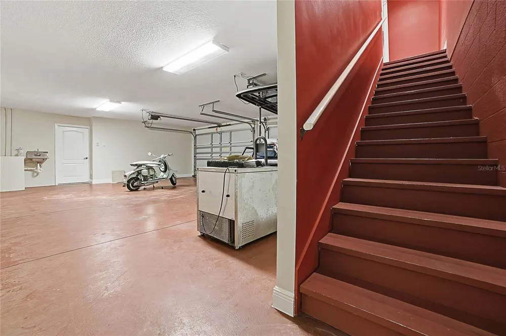 4141 COUNTY ROAD 121D Wildwood, FL 34785