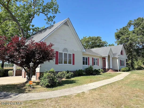 2496 Nc 24 Highway Beulaville, NC 28518