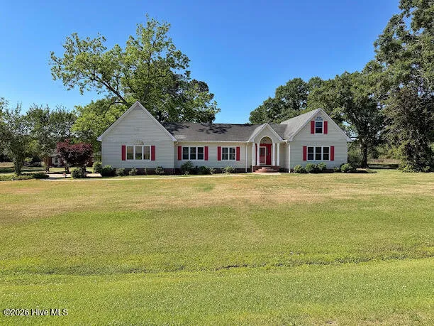 2496 Nc 24 Highway Beulaville, NC 28518