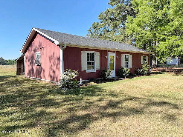 2496 Nc 24 Highway Beulaville, NC 28518