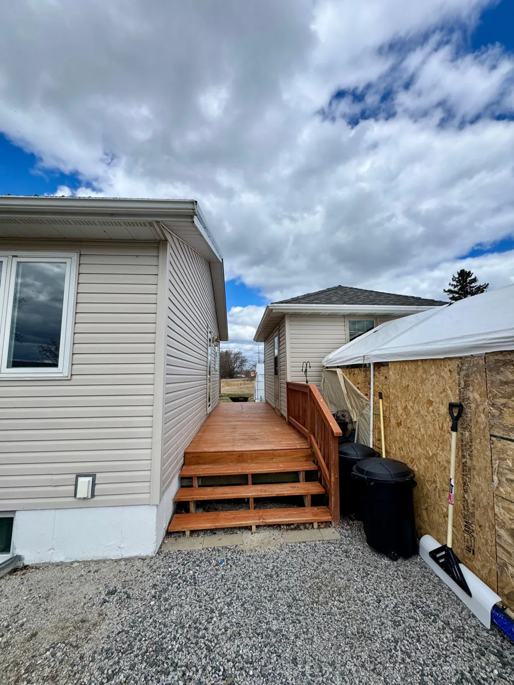 305 Lincoln Street SE Warroad, MN 56763