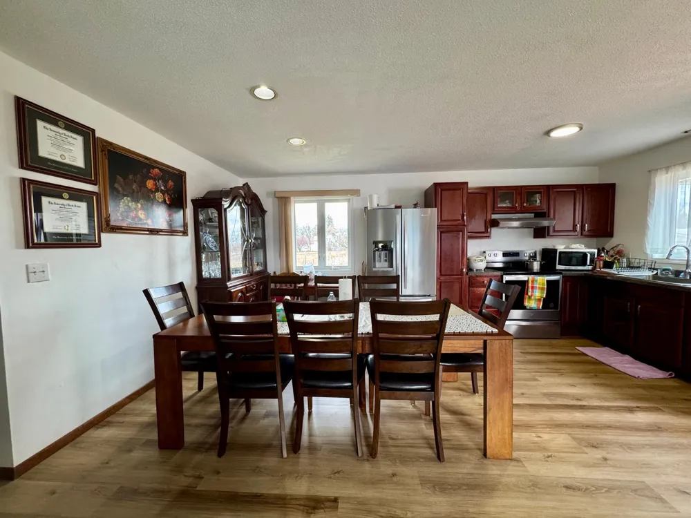 305 Lincoln Street SE Warroad, MN 56763