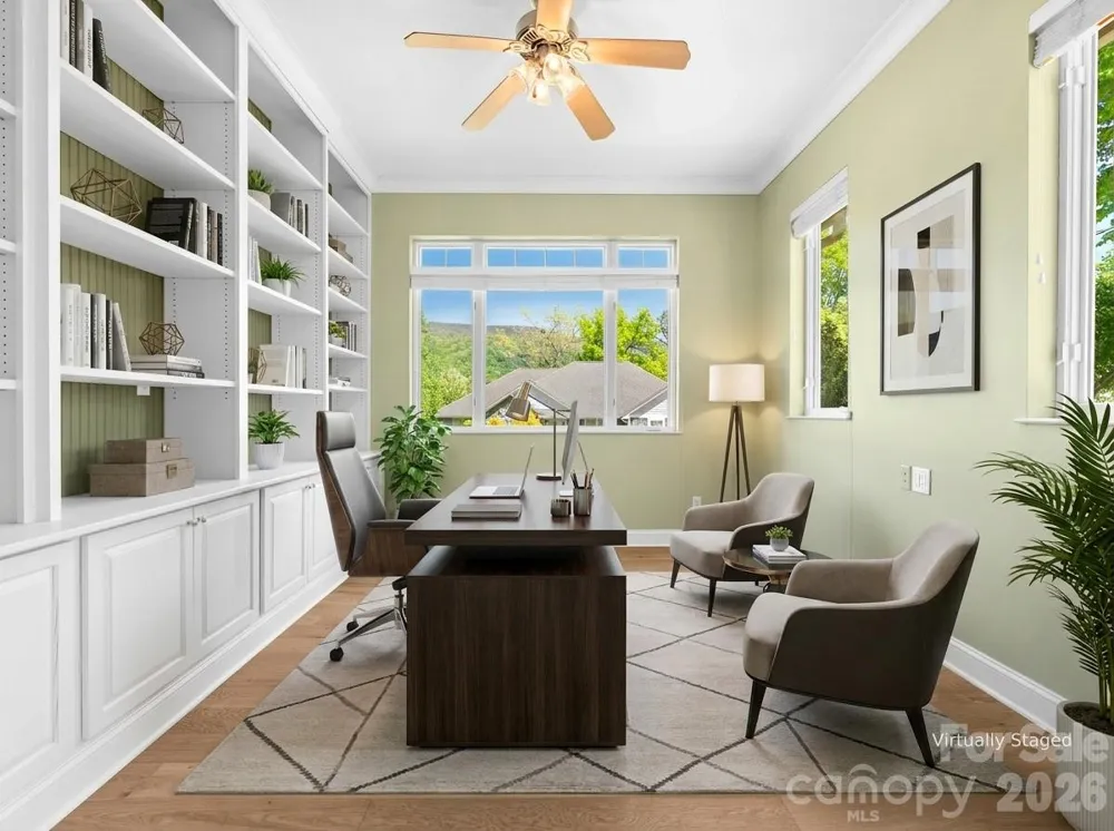 16 Chickadee Lane Fairview, NC 28730