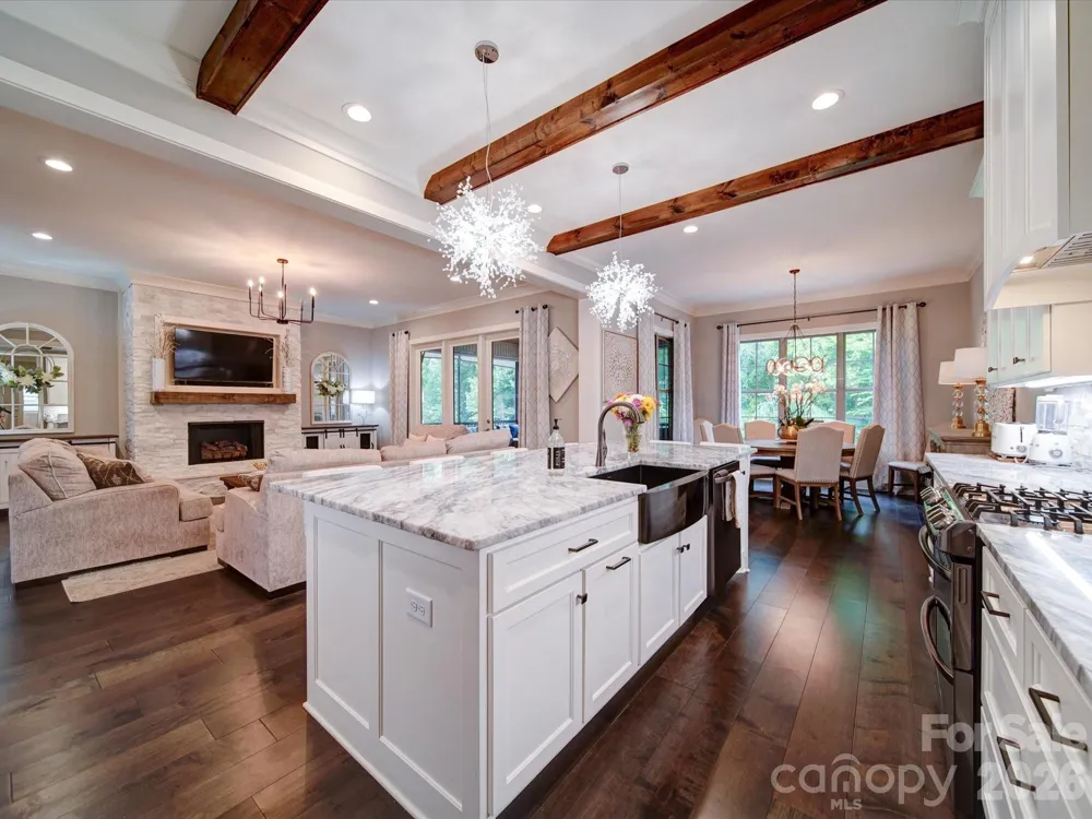 4025 Foxes Trail Cramerton, NC 28032