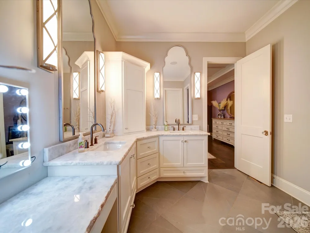4025 Foxes Trail Cramerton, NC 28032