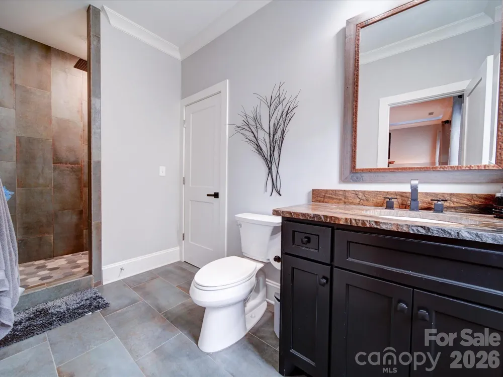 4025 Foxes Trail Cramerton, NC 28032