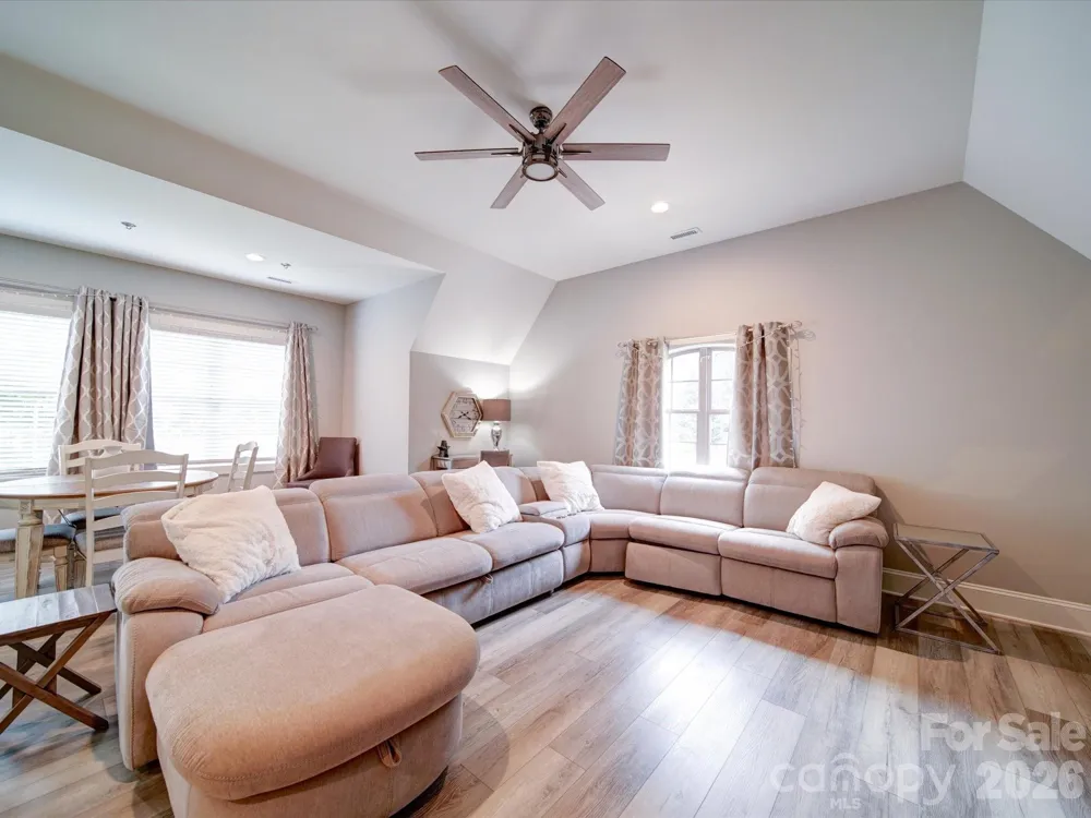 4025 Foxes Trail Cramerton, NC 28032