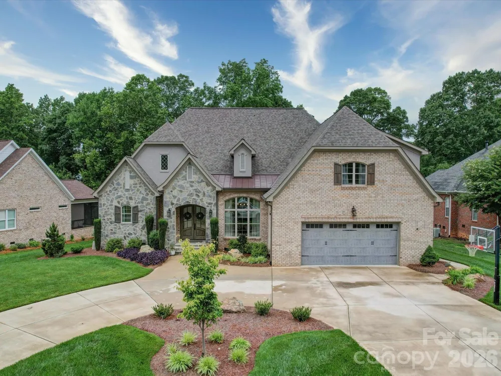 4025 Foxes Trail Cramerton, NC 28032