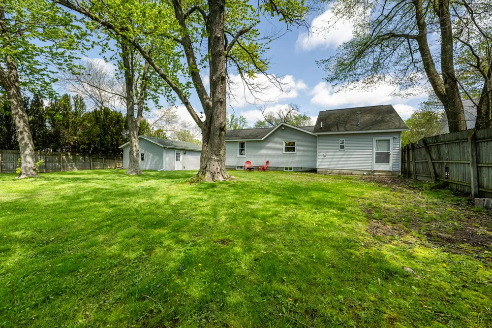 500 Sherwood Street Three Oaks, MI 49128
