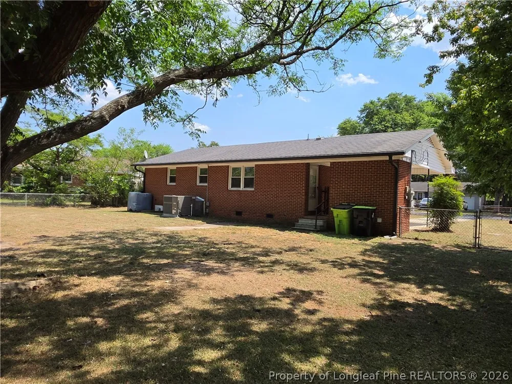 220 Cecil Avenue Spring Lake, NC 28390