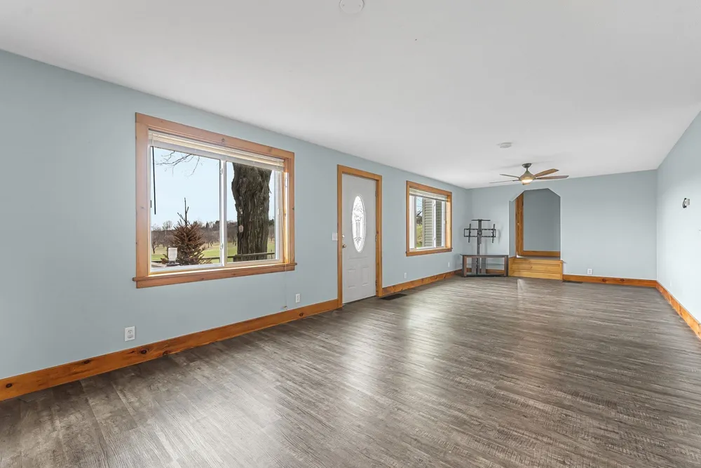 7710 US-31 N Acme Township, MI 49690