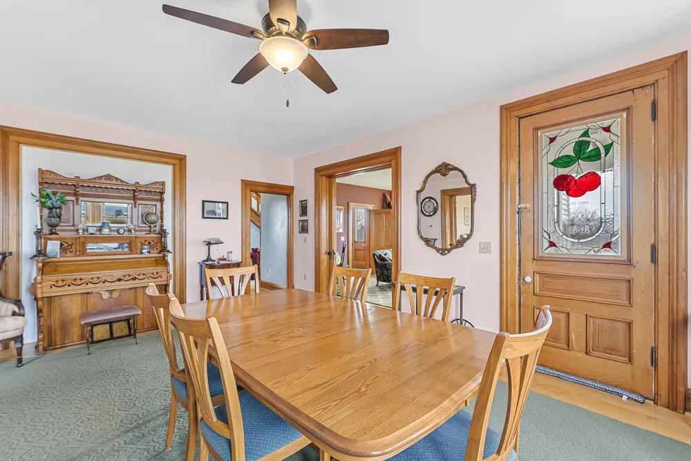 7710 US-31 N Acme Township, MI 49690