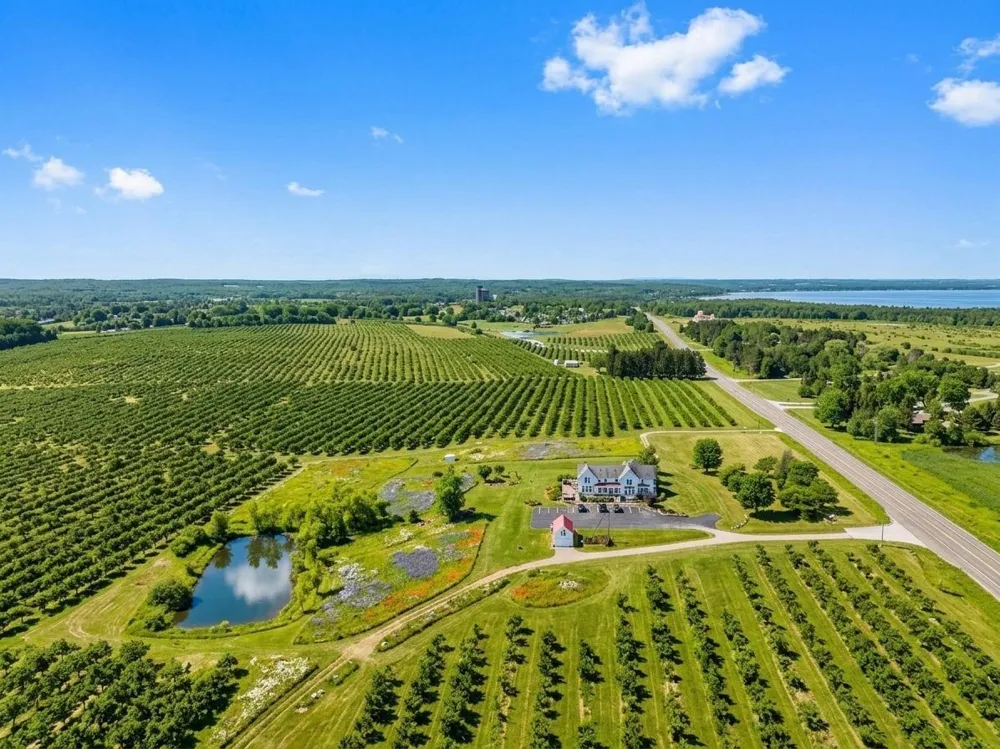 7710 US-31 N Acme Township, MI 49690