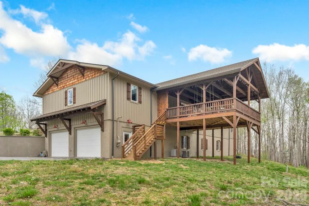 811 Linhigh Drive Newland, NC 28657