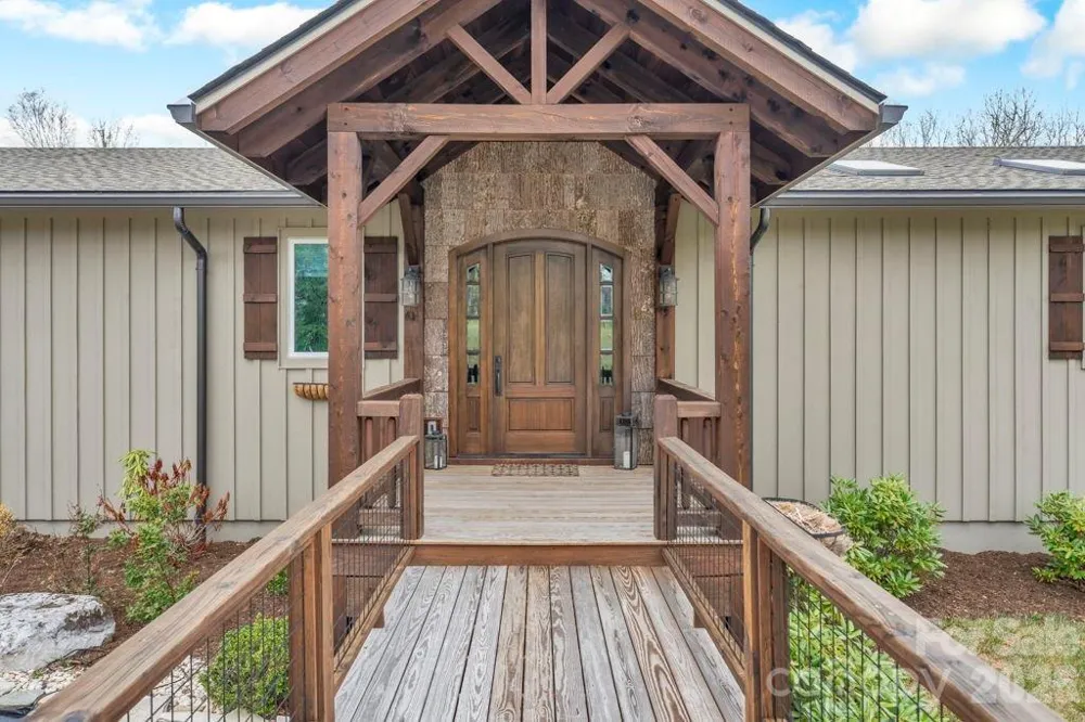 811 Linhigh Drive Newland, NC 28657