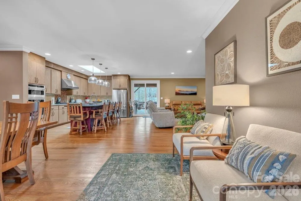 811 Linhigh Drive Newland, NC 28657