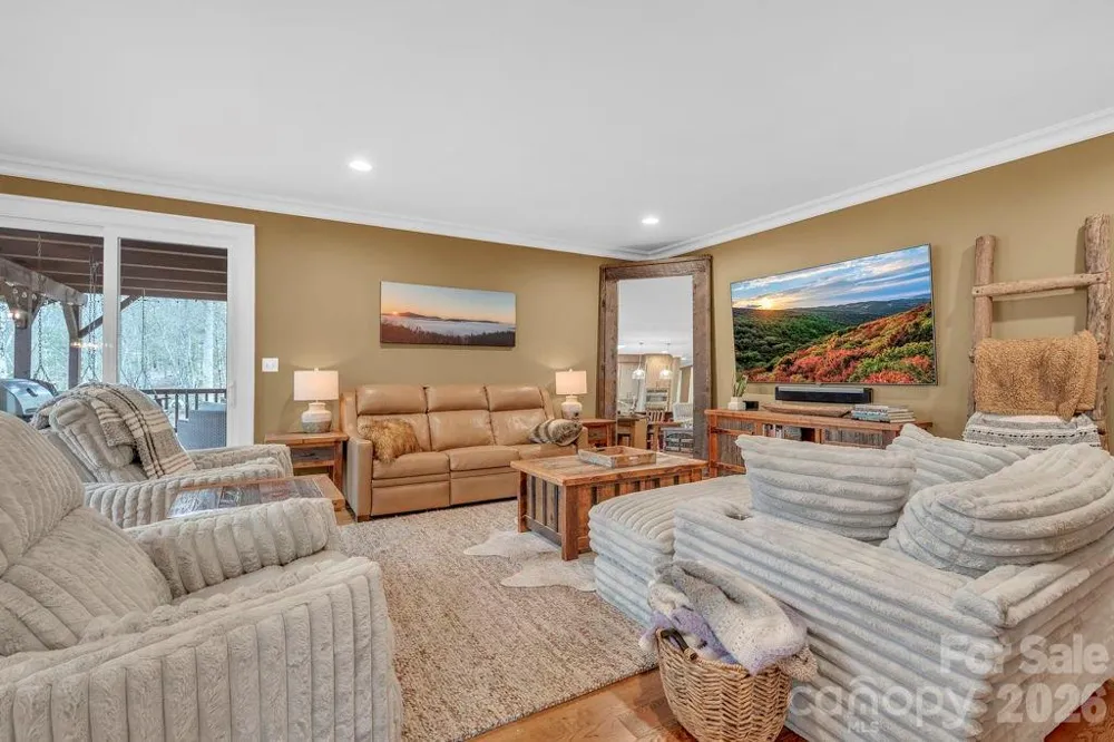 811 Linhigh Drive Newland, NC 28657