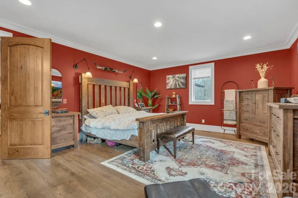 811 Linhigh Drive Newland, NC 28657