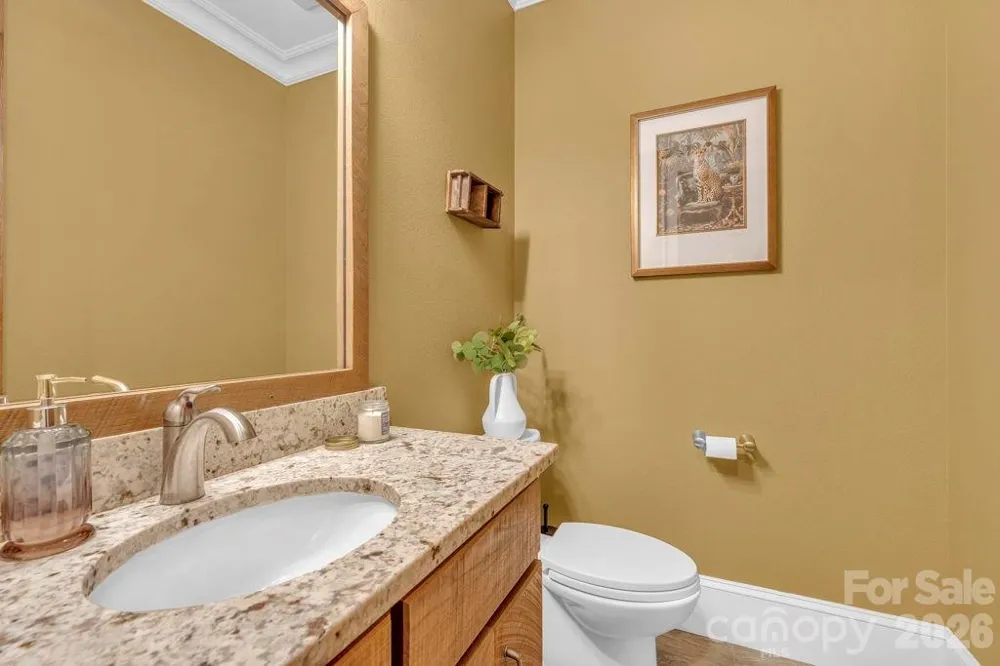 811 Linhigh Drive Newland, NC 28657