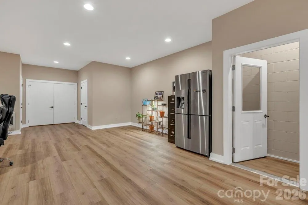 811 Linhigh Drive Newland, NC 28657